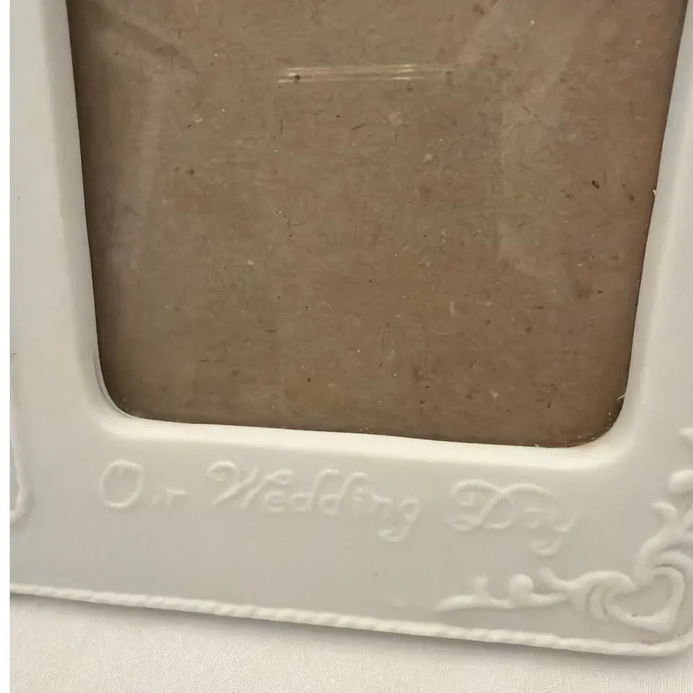 25th Wedding Anniversary Double Picture Frame White Embossed Keepsake Decor